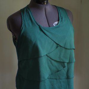 Green tiered top wear to work 18w/20w